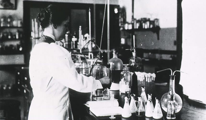 Alice Evans working in lab.