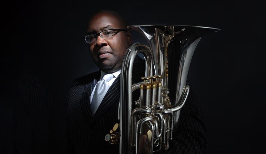 Demondrae Thurman is a founding member and musical leader of the internationally acclaimed Sotto Voce Quartet. (Image courtesy of Demondrae Thurman.) Demondrae Thurman