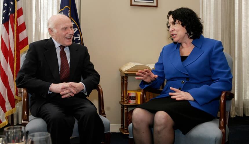 U.S. Supreme Court nominee Sonia Sotomayor (R) talks to Senator Herb Kohl (D-WI) during their meeting on Capitol Hill in Washington June 3, 2009. (Image courtesy of Alamy.com)
Kohl poses for a portrait after receiving a 2014 Distinguished Alumni Award.(Image courtesy of University Communications, #8323.) U.S. Supreme Court justice Sonia Sotomayor talks with Herb Kohl