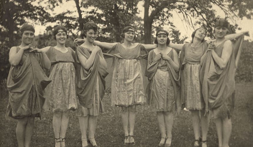 UW students during the early years of dance.