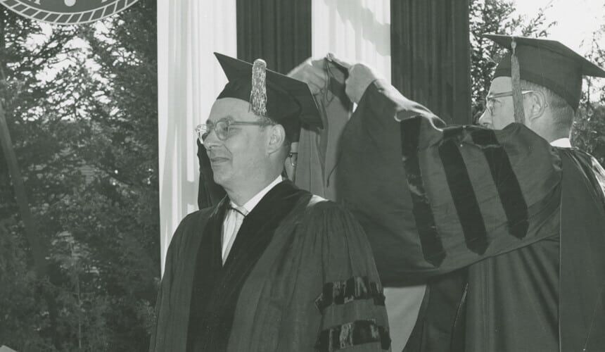 Bardeen receiving an honorary UW degree.