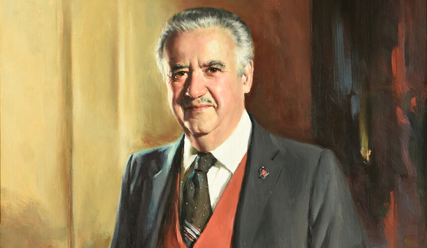A painted portrait of Lee Dreyfus.