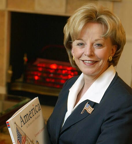 Lynne Cheney posing for a photo.